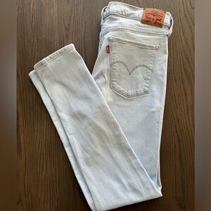 Levi jeans Shaping Skin 
Skinny Jeans